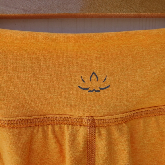 Beyond Yoga spacedye move it skirt - Picture 5 of 10